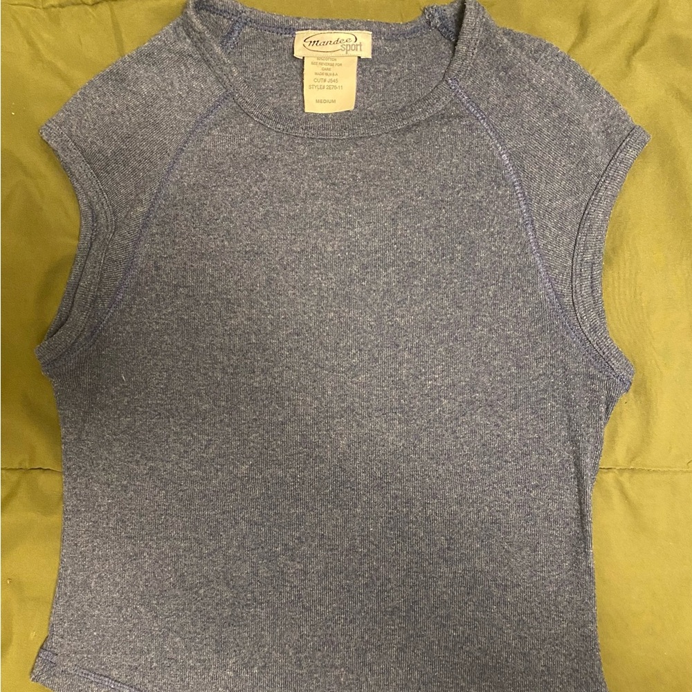 Women's sleeveless shirt